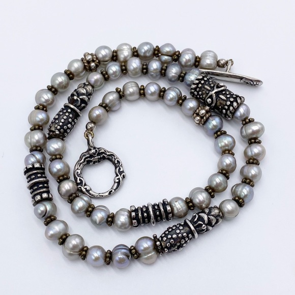Vintage Freshwater Baroque Grey Pearl with Sterling Silver Spacers necklace - Picture 8 of 8
